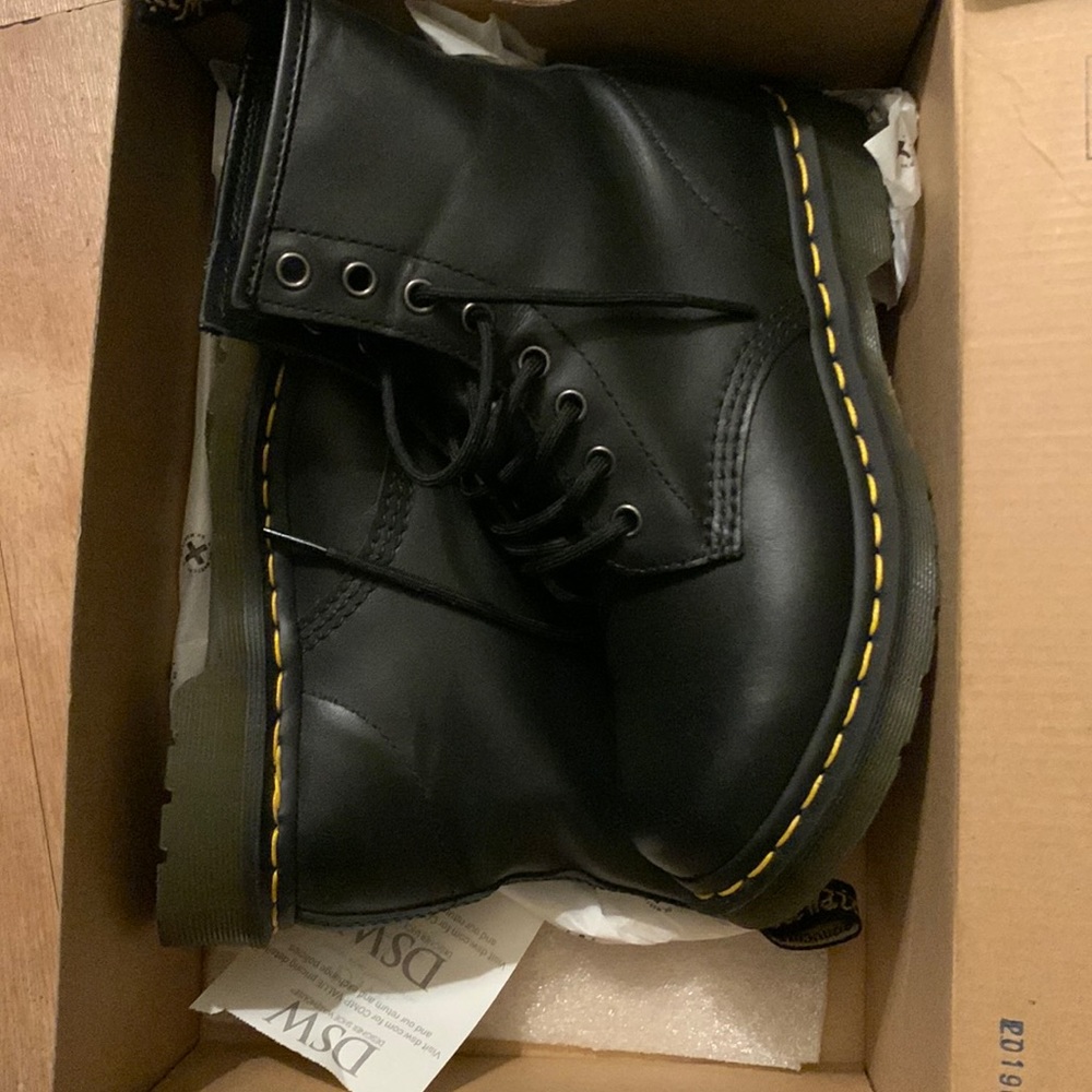 Dr.martens womens boots size 7 black